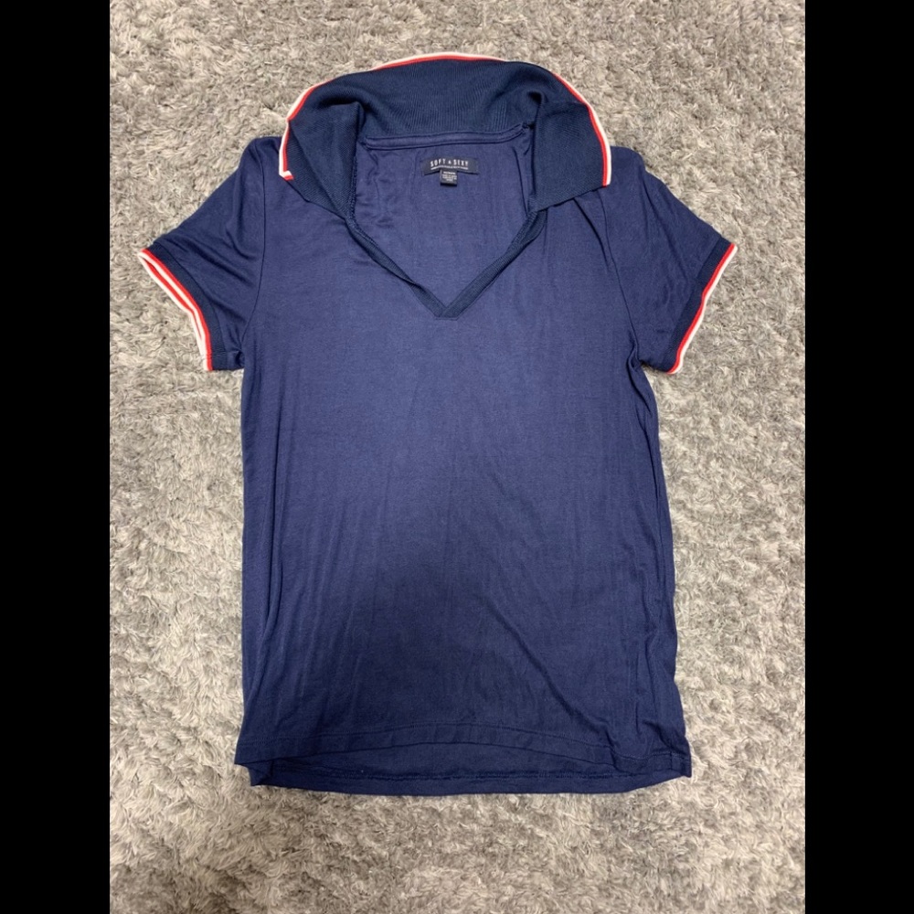 American Eagle Navy Top